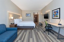  - Holiday Inn Express & Suites South Airport Grand Rapids