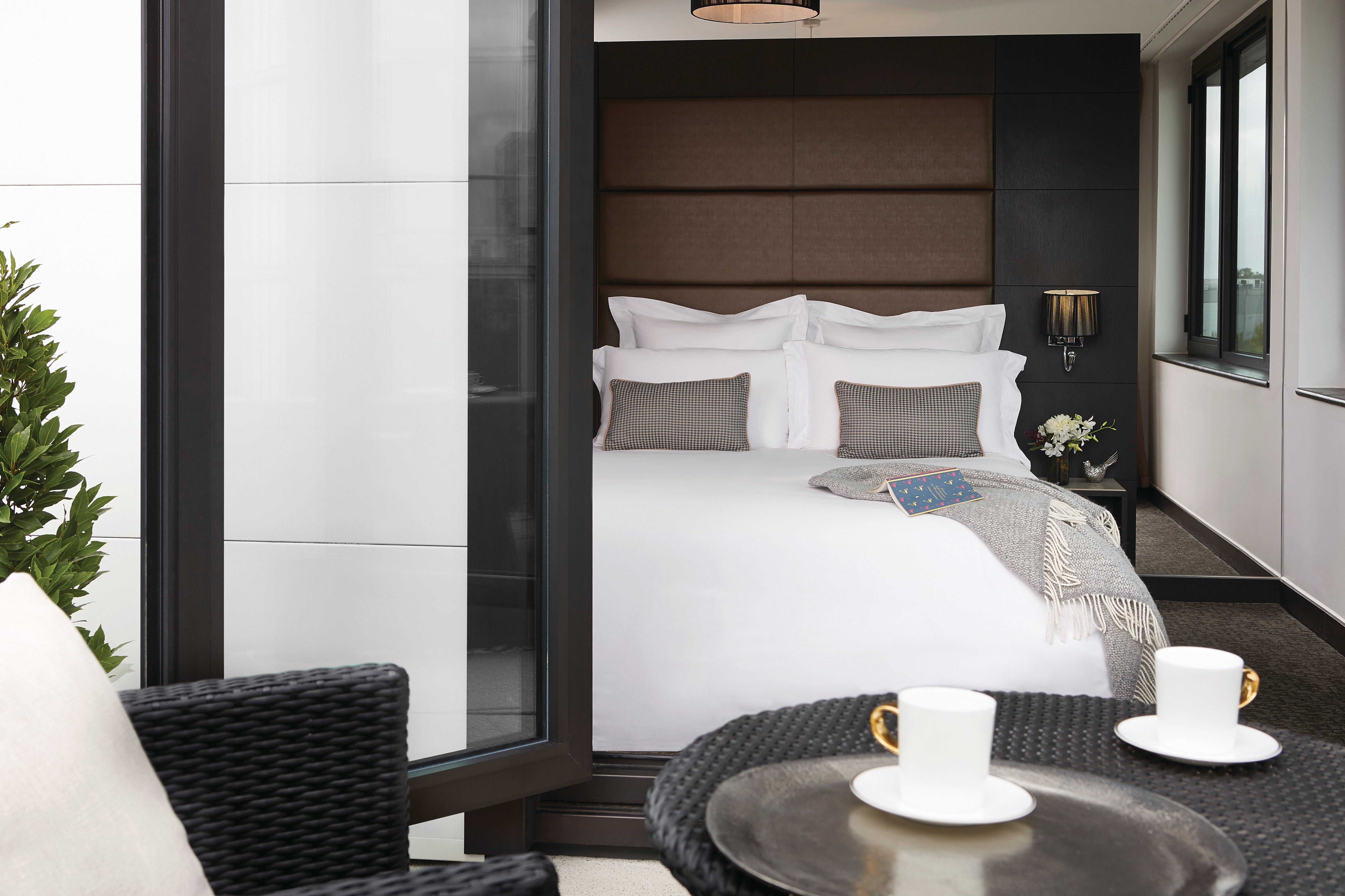 THE WESTBRIDGE HOTEL STRATFORD-guestroom-Double Deluxe Room.jpg