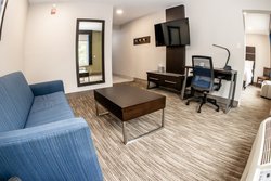  - Holiday Inn Express & Suites North Allentown