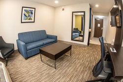  - Holiday Inn Express & Suites North Allentown