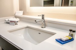  - Holiday Inn Express & Suites North Allentown