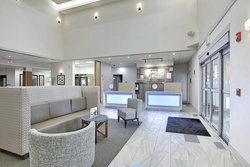  - Holiday Inn Express & Suites Airport Calgary