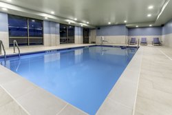  - Holiday Inn Express West Allis - I-41 & I-894, Exit 1E, 2A