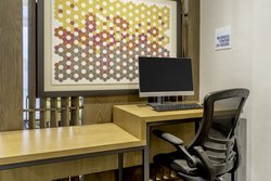  - Holiday Inn Express West Allis - I-41 & I-894, Exit 1E, 2A