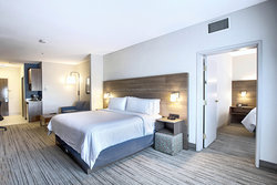  - Holiday Inn Express & Suites Airport Calgary