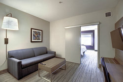  - Holiday Inn Express & Suites Airport Calgary