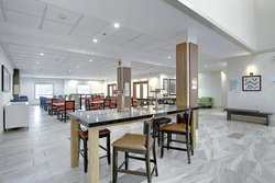  - Holiday Inn Express & Suites Airport Calgary