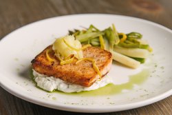  - Holiday Inn Cherry Hill