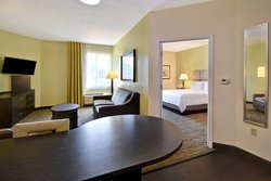  - Candlewood Suites St Clairsville - I-70, Exit 218