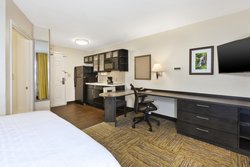  - Candlewood Suites Huntersville - I-77, Exit 25