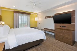  - Holiday Inn Express & Suites Petoskey