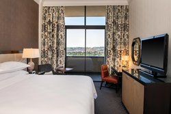  - Sheraton Hotel Mission Valley San Diego - I-8, Exit 5