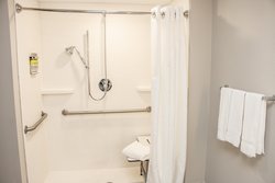  - Holiday Inn Express & Suites North Allentown