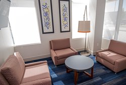  - Holiday Inn Express North Red Deer