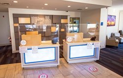  - Holiday Inn Express North Red Deer