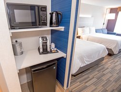  - Holiday Inn Express North Red Deer