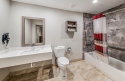  - Red Roof Inn Lewisville - I-35, Exit 450