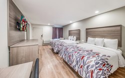  - Red Roof Inn Lewisville - I-35, Exit 450