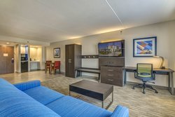  - Holiday Inn Express & Suites Longview