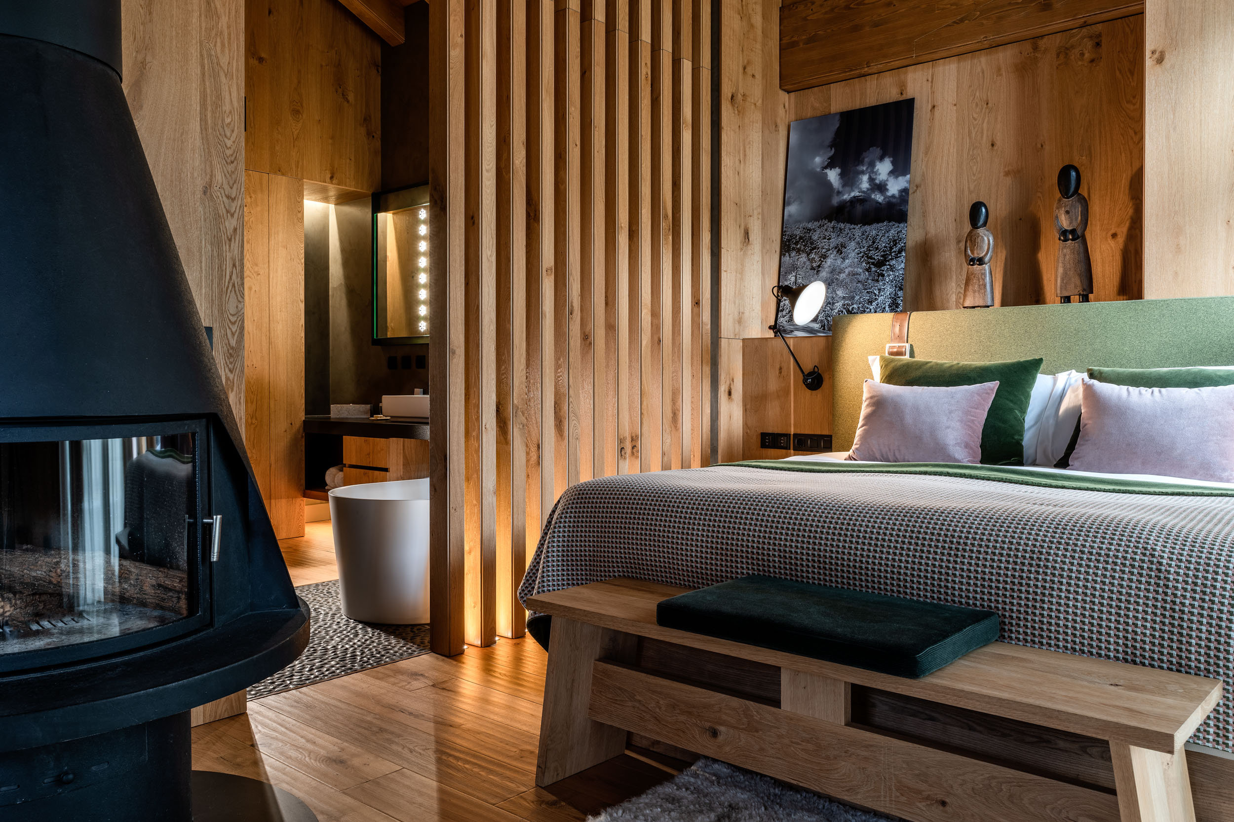 SPORT HOTEL HERMITAGE AND SPA-guestroom-Penthouse bedroom.jpg