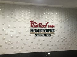  - HomeTowne Studios McGuire AFB Bordentown - I-95, Exit 7