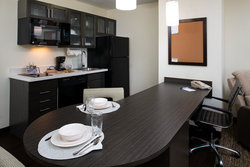  - Candlewood Suites Olathe - I-35, Exit 215