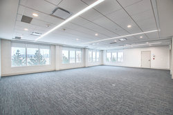  - Holiday Inn Express & Suites North Airport Calgary