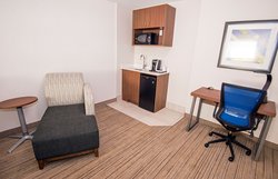  - Holiday Inn Express & Suites Hinton