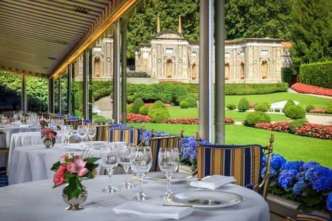 Veranda table closeup.jpg