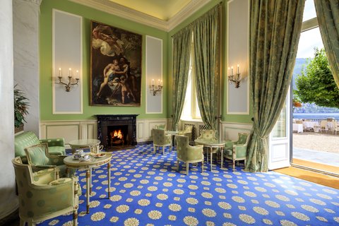Sala Flora 1.jpg