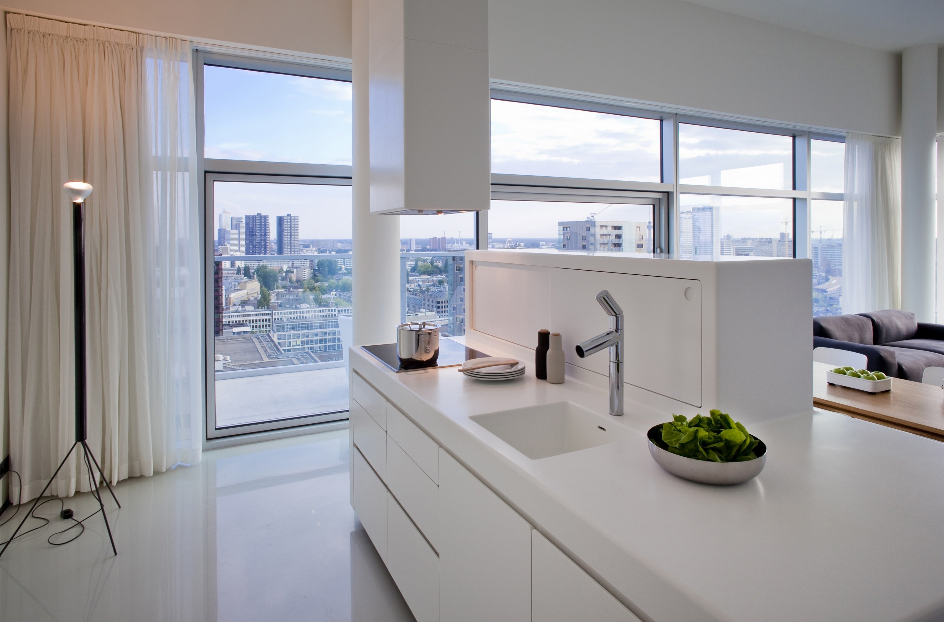 URBAN ROTTERDAM-guestroom-Large Penthouse Kitchen.jpg