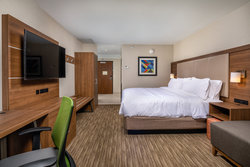  - Holiday Inn Express & Suites Chatsworth