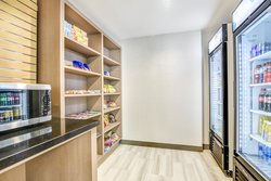  - Holiday Inn Express & Suites Longview