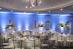  - Marriott Hotel Waterside Norfolk - I-264, Exit 9