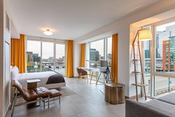  - Envoy Hotel Boston