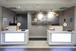  - Holiday Inn Express & Suites Hillview - I-65, Exit 121