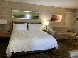  - Holiday Inn Diamond Bar