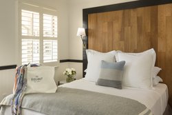  - Le Petit Pali at 8th Avenue Hotel Carmel