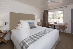  - Le Petit Pali at Ocean Avenue Hotel Carmel