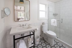  - Le Petit Pali at Ocean Avenue Hotel Carmel