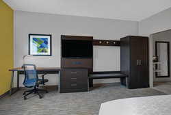  - Holiday Inn Express & Suites Brookfield