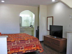  - Scottish Inn & Suites Angleton