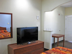  - Scottish Inn & Suites Angleton