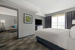  - Four Points by Sheraton Hotel Homewood - I-65, Exit 255