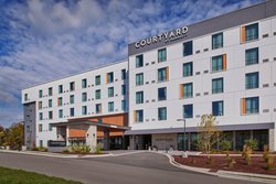  - Courtyard by Marriott Hotel at Victories Square Petoskey