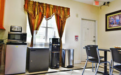  - Scottish Inns & Suites Alvin