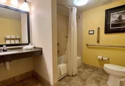  - Holiday Inn Express & Suites North Charleston - I-26, Exit 209