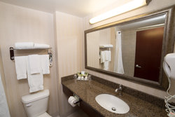  - Holiday Inn Express & Suites Slave Lake