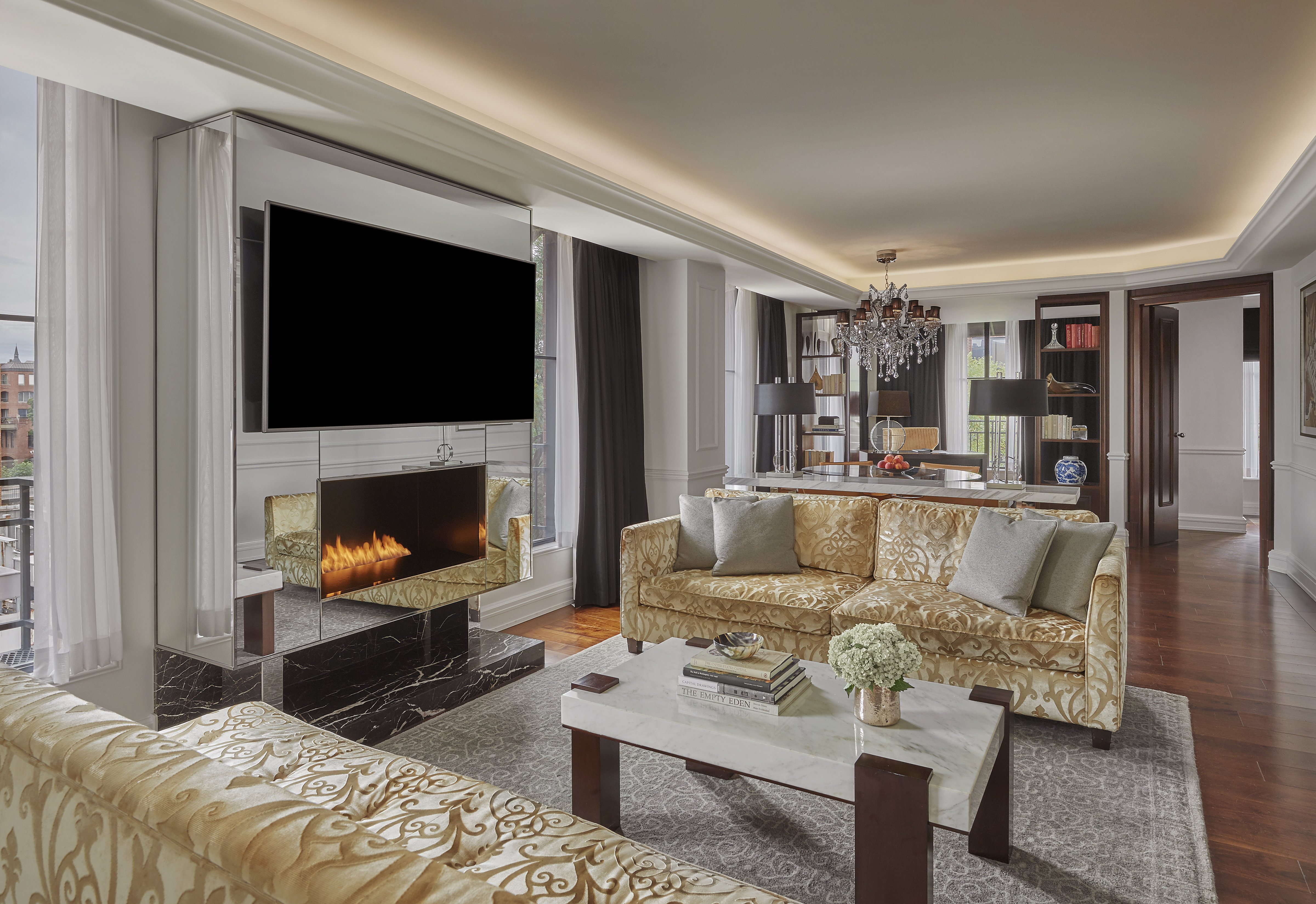 RWWDC  - Presidential Suite - Living Room