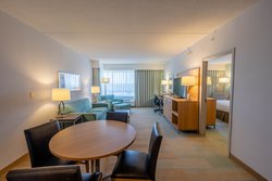  - Holiday Inn Manahawkin
